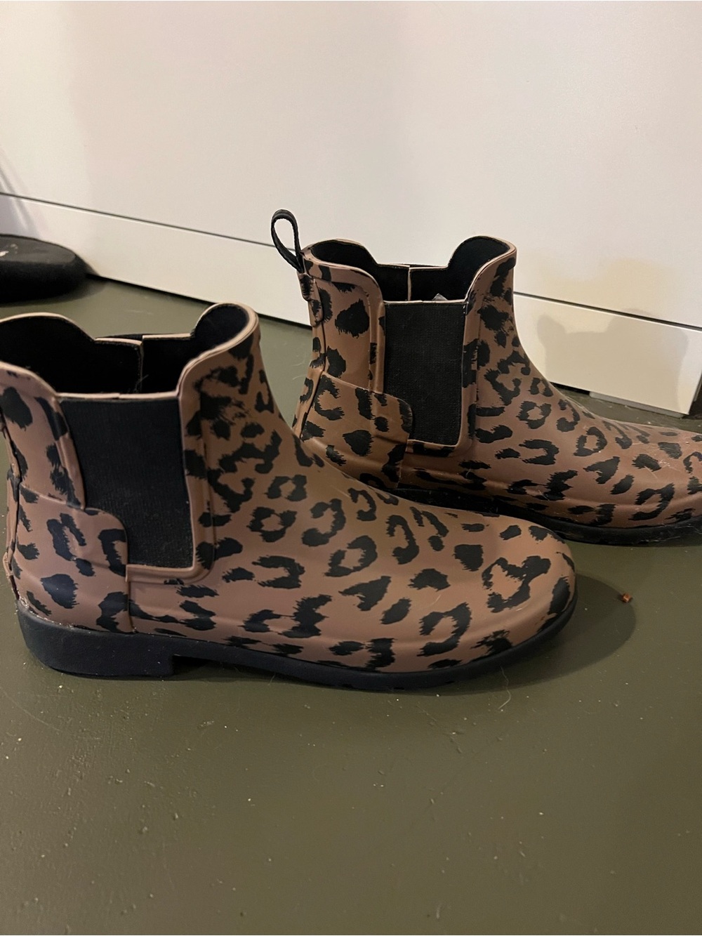 Hunter Leopard Print Brown & Black Chelsea Rain Boot - Picture 5 of 7